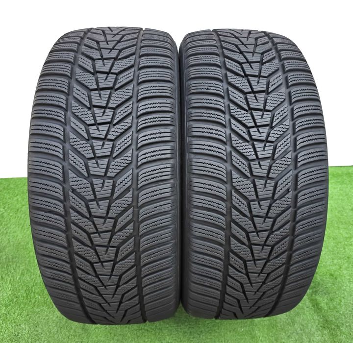 2бр. 235/45/18 HANKOOK Winter ICept evo3- зимни