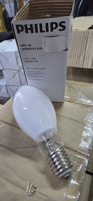 Лампа ДРЛ 250 новый PHILIPS