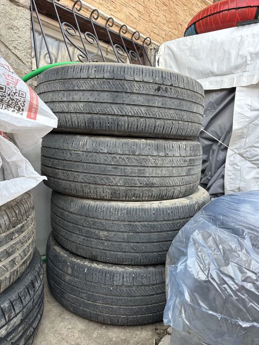 Летние шины 235/60/18