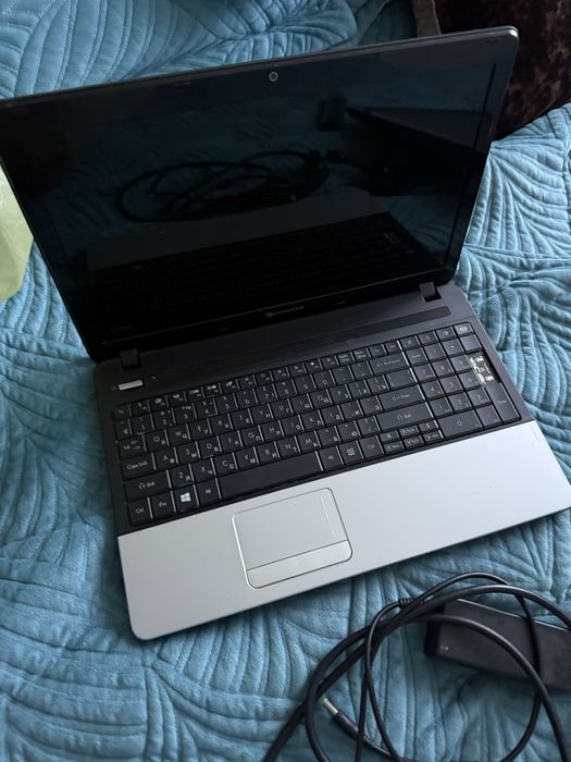 Продам ноутбук и экран компьютера