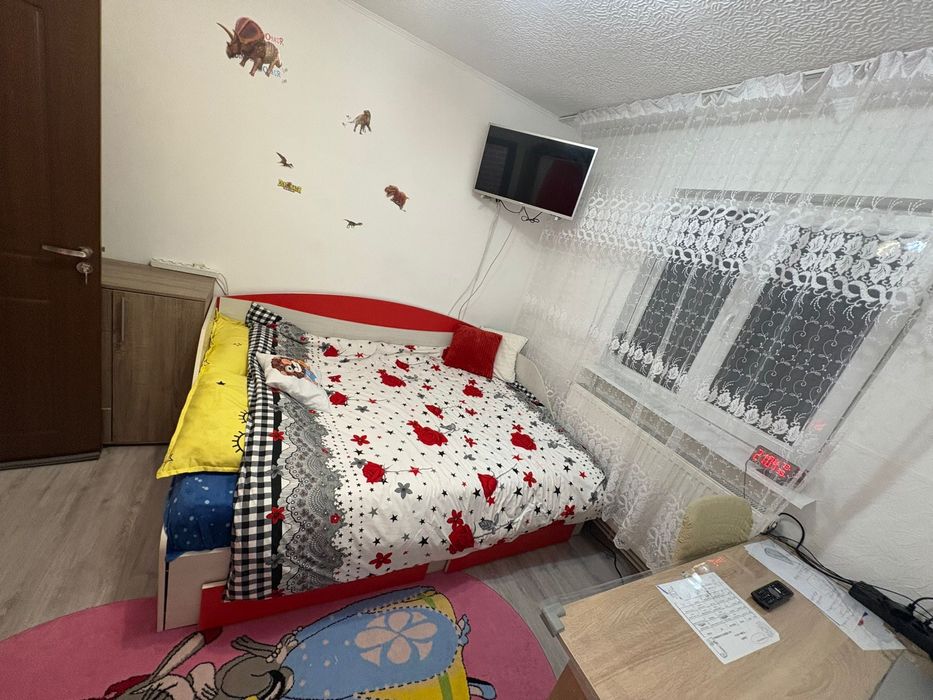 Apartament 3 camere Valea Rosie etajul 2