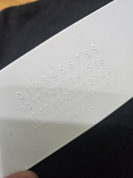 Triocu Maison Margiela MM6 cifre rosii