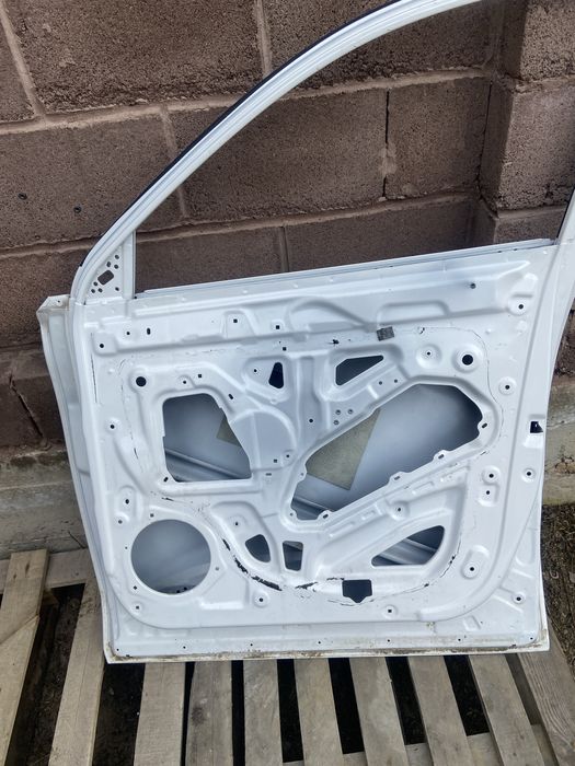 Передняя права дверь Chery Tigo 4 pro