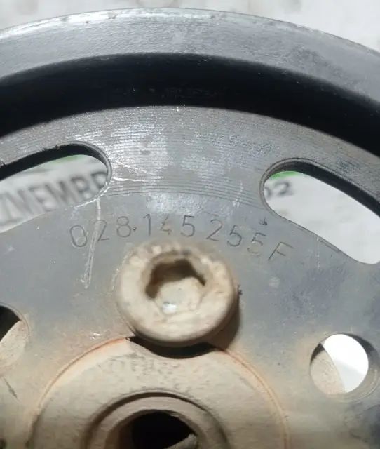 Pompa servodirectie mecanica Volkswagen VW Passat 2001