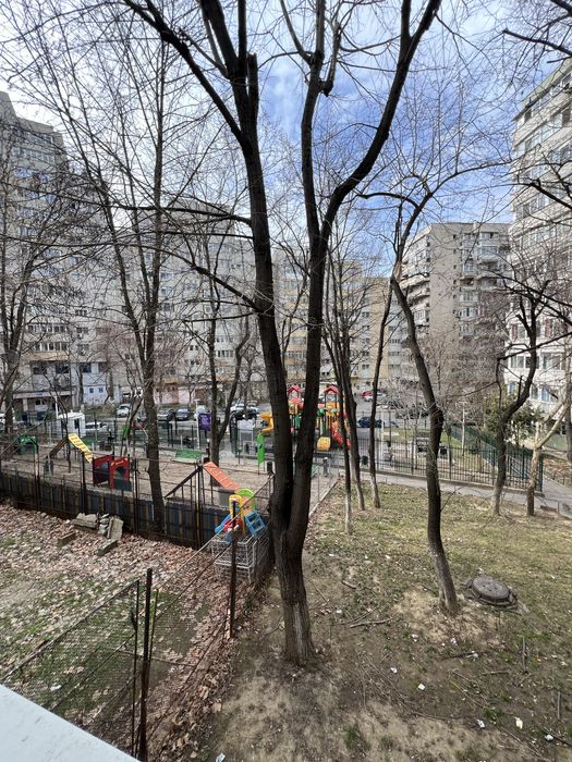 Apartament 3 camere | Renovat | Etaj 1 | Investitie |