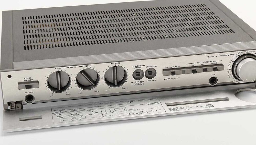 Vand amplificatoare stereo, home cinema, vintage, tunere