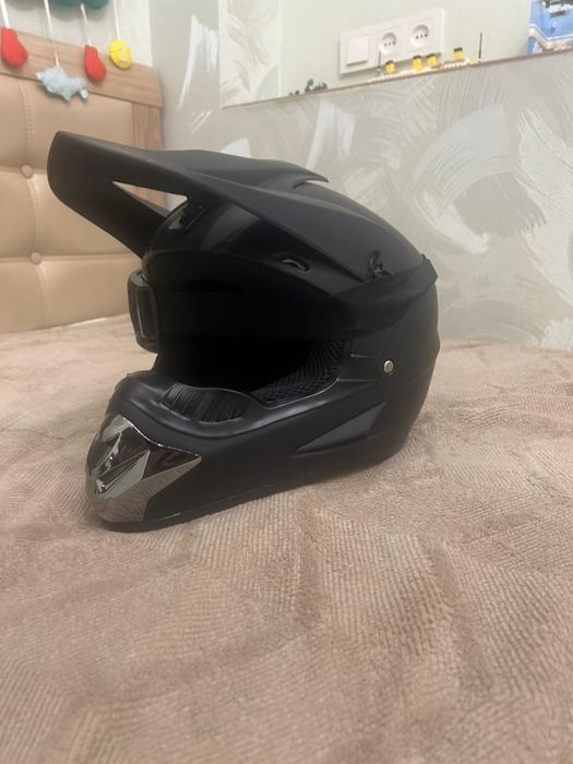 Шлем мотокросс черный