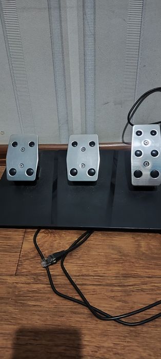 XBOX one и руль.