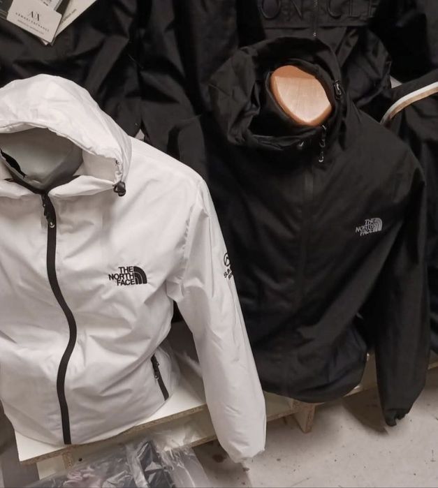Geaca fas North Face