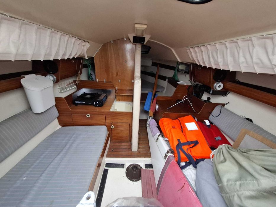 Velier ETAP 22i nescufundabil,gata navigat,motor 6cp-4tp, incl peridoc