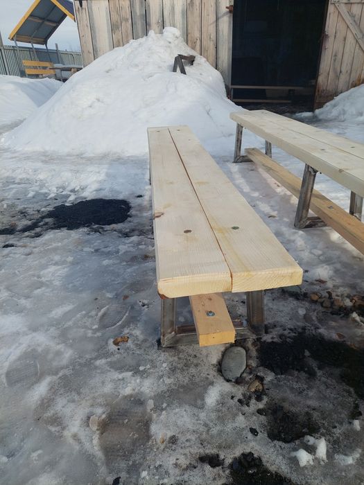 Лавки 3х и 2х метровые.