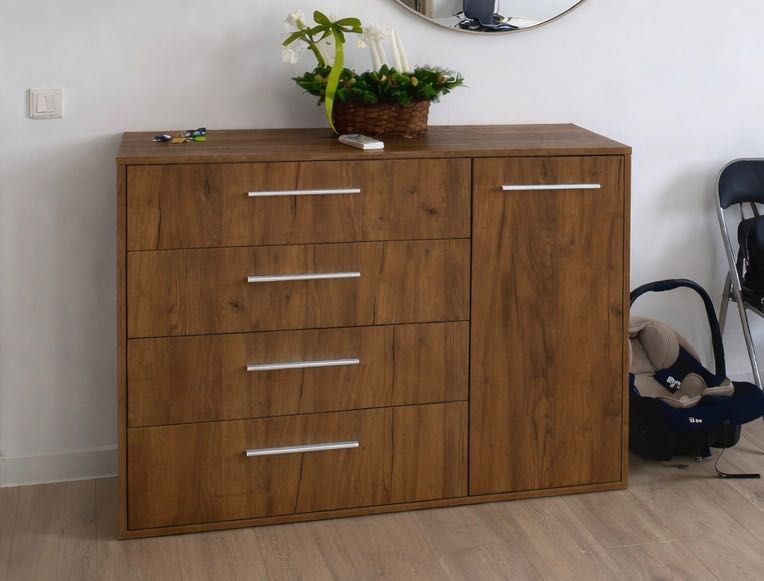 Mobilă de sufragerie