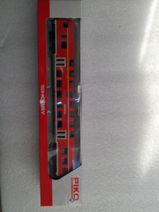 Piko vagon etajat cu post de conducere scara H0