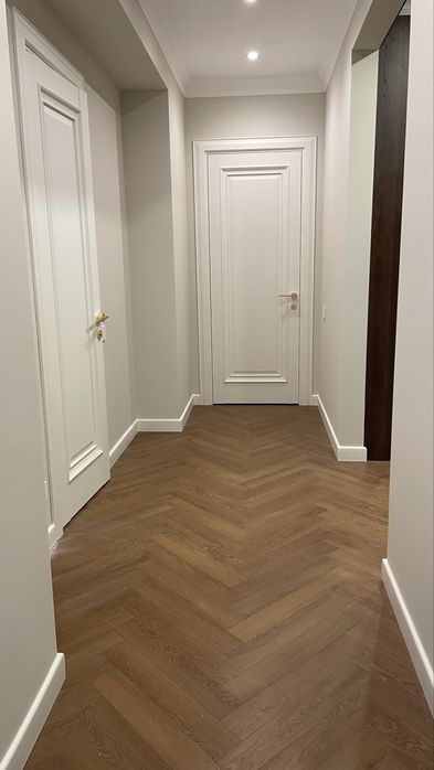 Плиточник ламинатчик