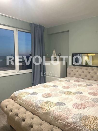 Дава се под наем Етаж от къща в Варна, м-т Пчелина - 150 кв.м за 1530 € - Снимка #5