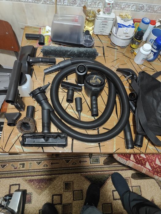 Vând aspirator KIRBY.