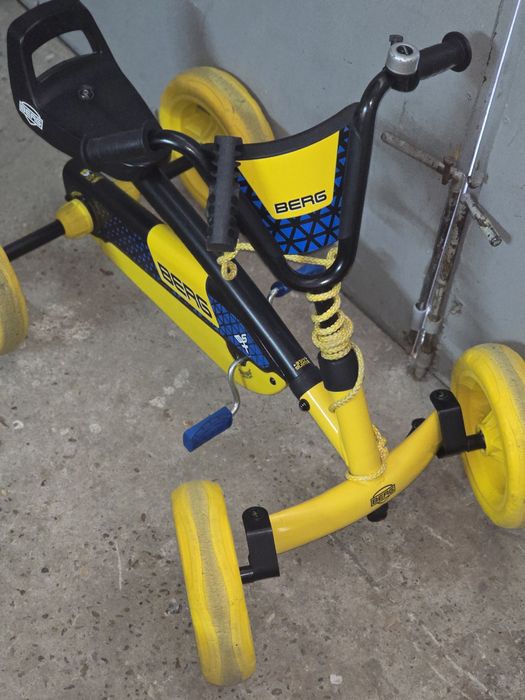 детска картинг количка с педали Berg - като нова