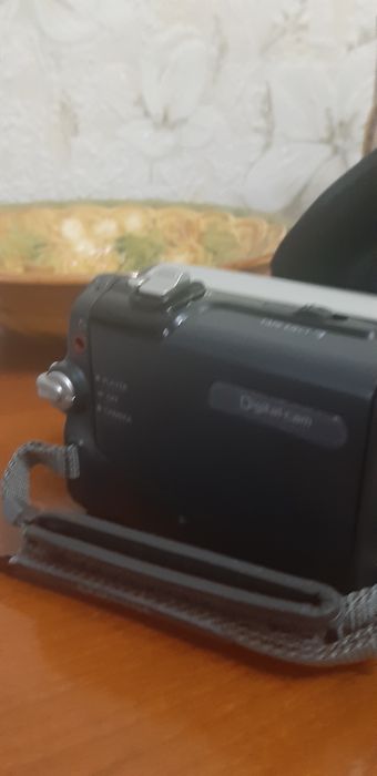 Продам камеру самсунг