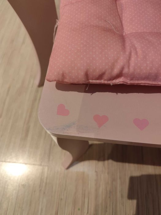 Продавам детска тоалетка