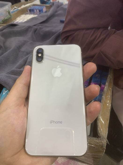 Iphone x  Oq rang 256 gb ideal holat
