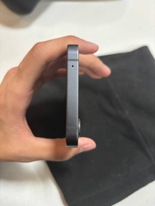 Продам Nothing 1