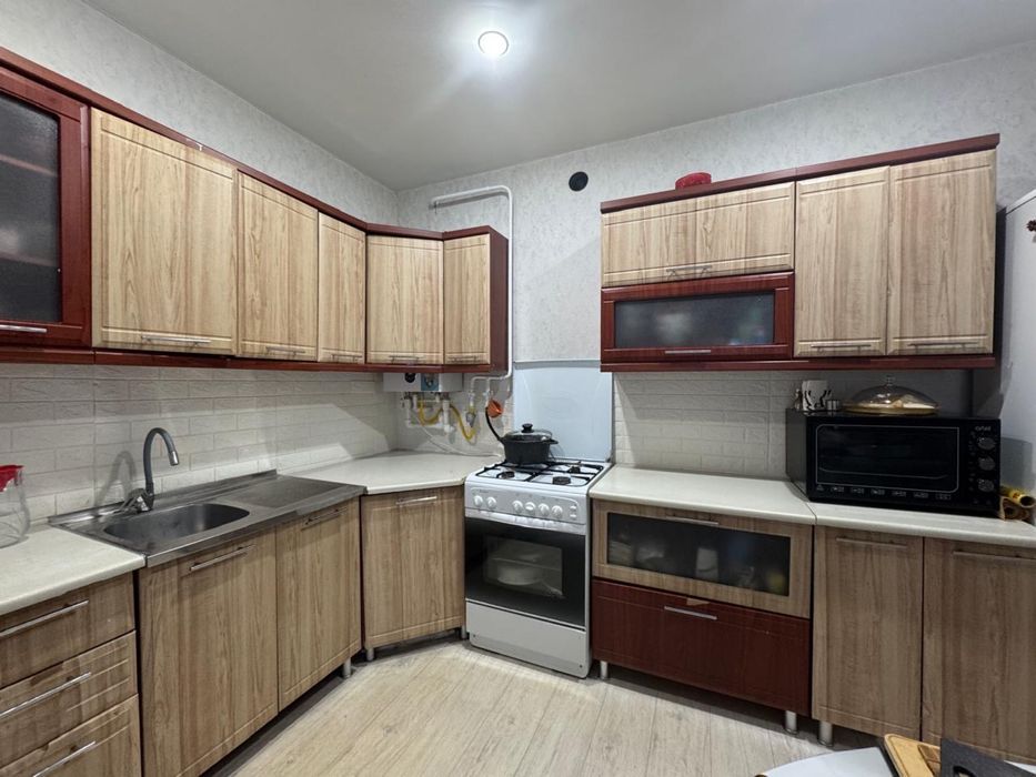 Продам кухонный гарнитур