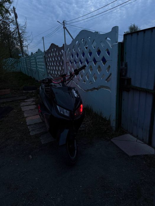 Продам скутер м8