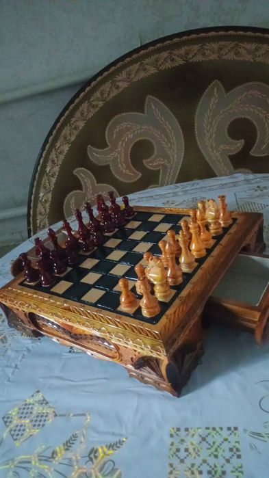 Продам нарды , шахматы