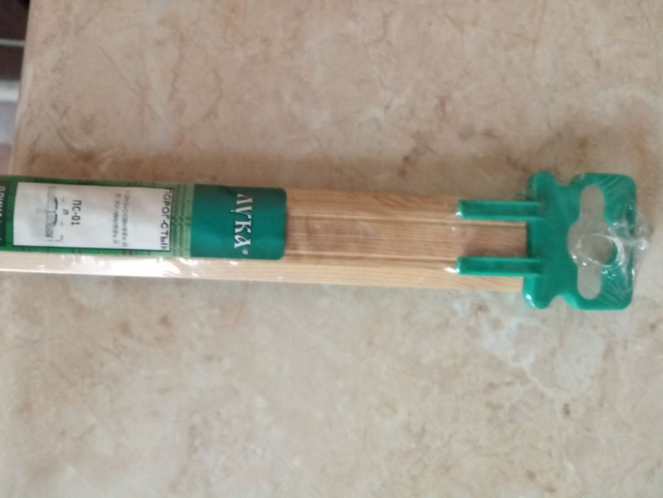 Продам порог стык напольный