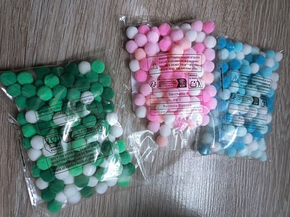 Vând tot ce se vede în poze