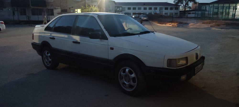 Пассат б 3 седан