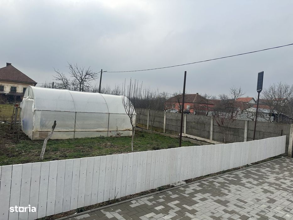 Casă+teren!Casă modernă complet utilată și mobilată – anexe și teren !