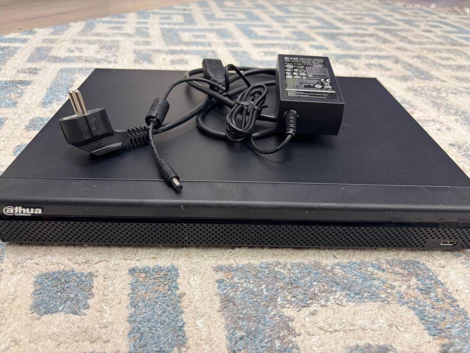 Видеорегистратор Dahua NVR4223-EI
