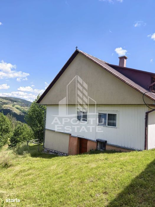 Casă de vacanță la Arieșeni/2 km de Pârtia Vârtop/280MP/1000MP TEREN