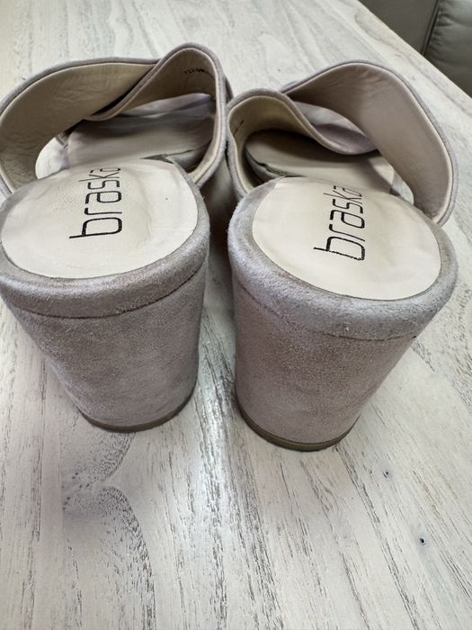 Шлепки  Braska, замшевые