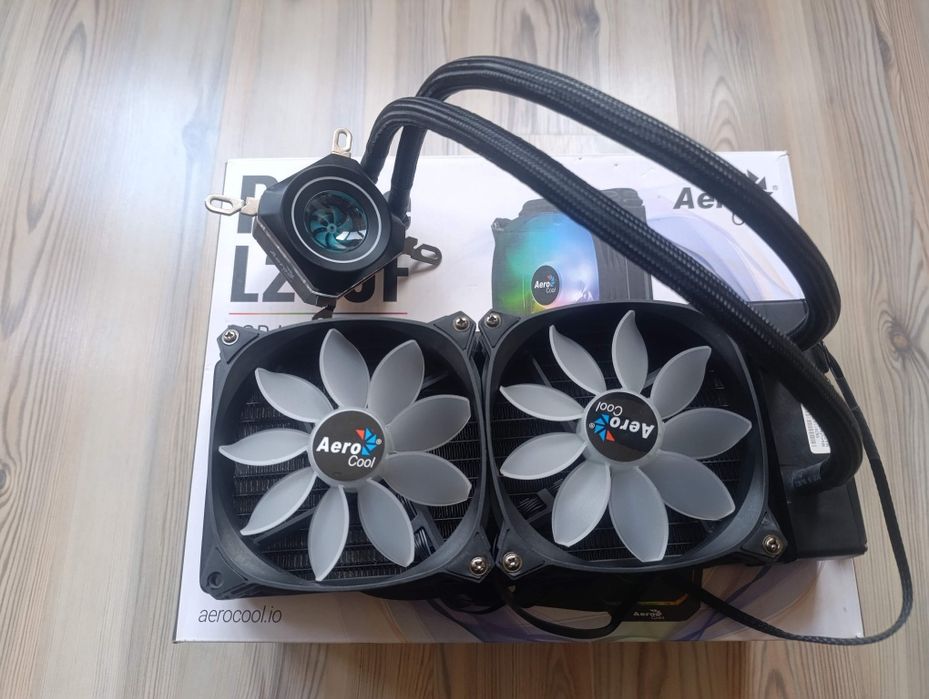 Настолен компютър i5 9600k/16GB RAM/1060 6GB+подарък