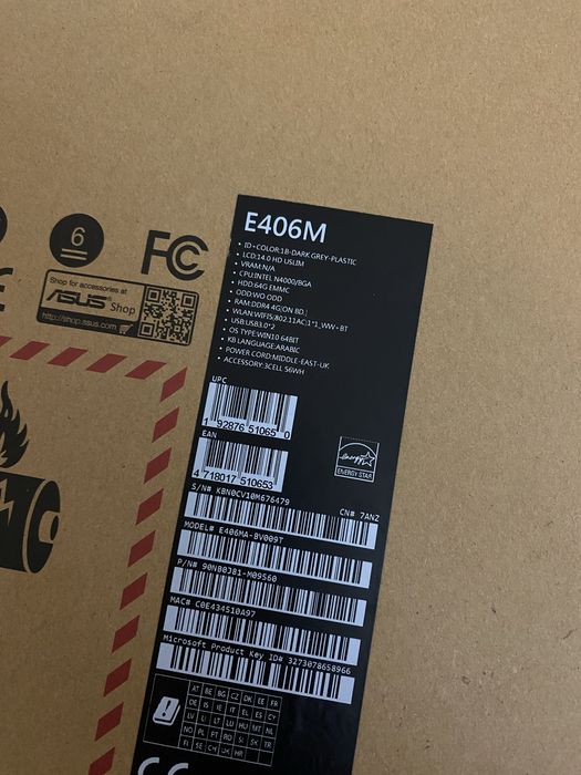 Asus VivoBook E406M