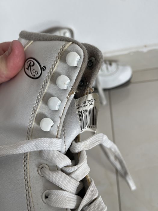 Patine gheata Marimea 38 impecabile