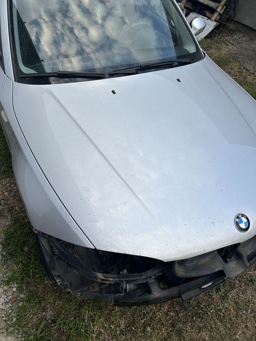 Capota bmw seria 1 e81/87 impecabila