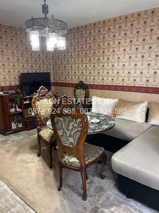 Продава се Тристаен апартамент в Казанлък - 90 кв.м за 1122 €/кв.м - Снимка #1