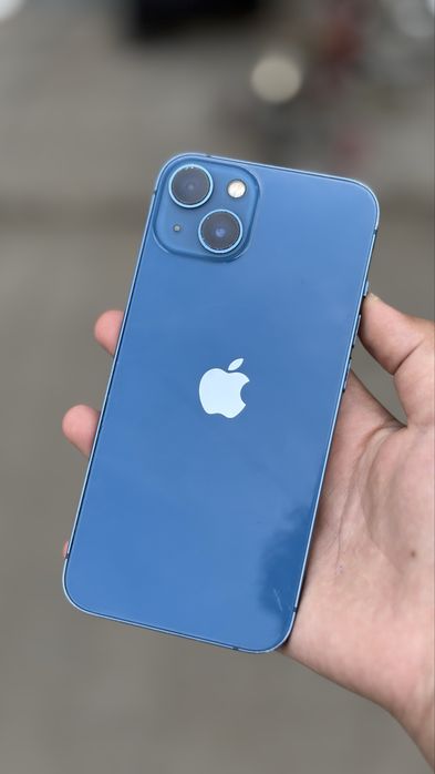 Продам iphone 13 128gb