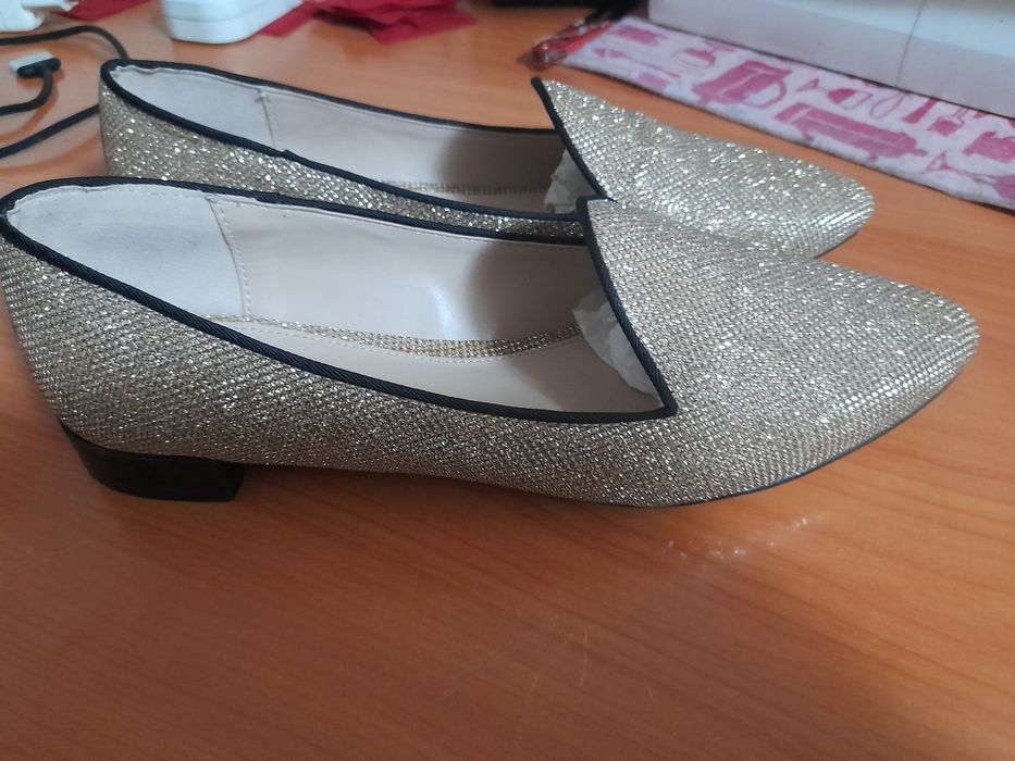 Туфли женские CARVELA  размер 40