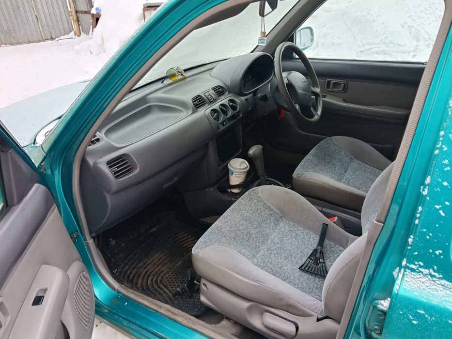 Ниссан Марч ( микра)