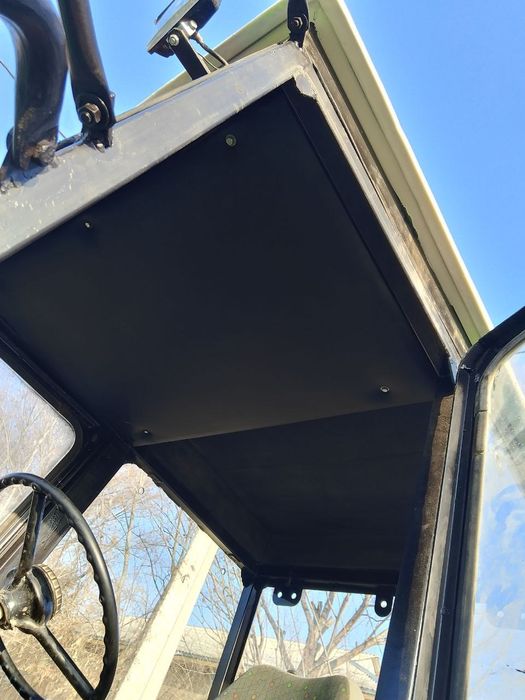 Traktor MTZ Belarus 80x