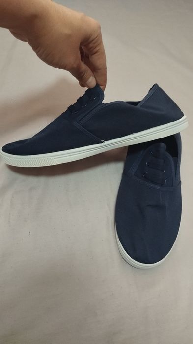 Makas,yangi,razmeri 39