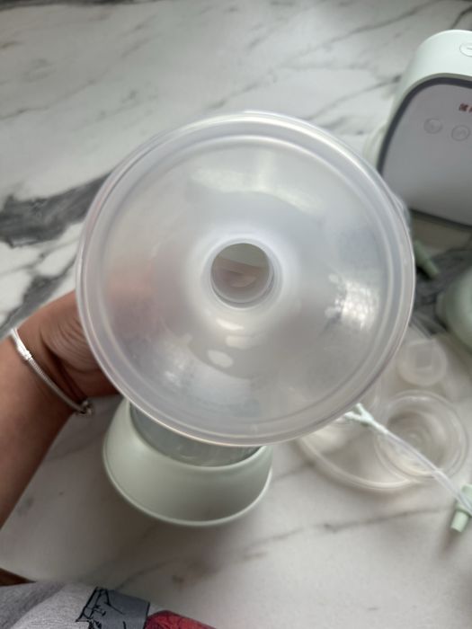 Електрическа двойна помпа за кърма Kikkaboo Libra