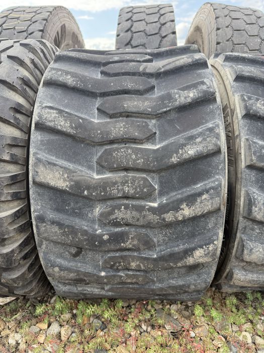 Anvelope 31x15.5-15 BKT
