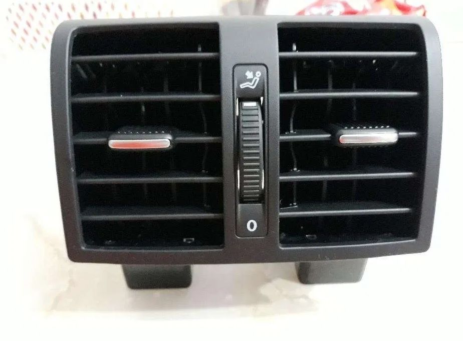 Grila ventilatie AC Clima spate din cotiera VW Touran Caddy 1T0819203