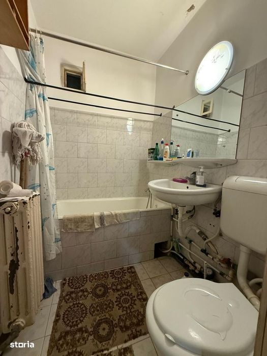 Apartament decomandat 3 camere Cuza-Voda