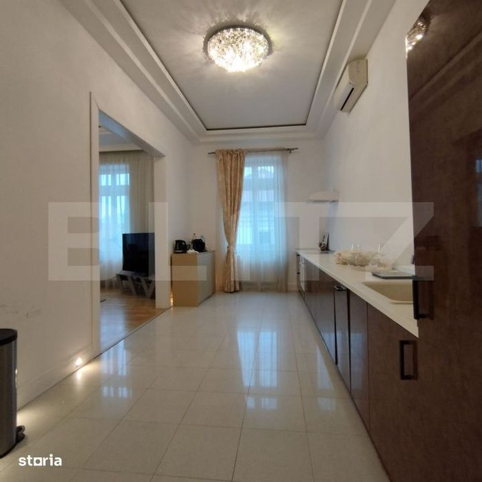 Apartament 3 camere, 128.89 mp, zona Neptun